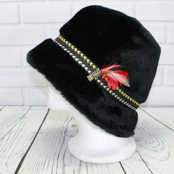 Accessories - Vintage Black Faux Fur Fleece Flapper Style Hat L